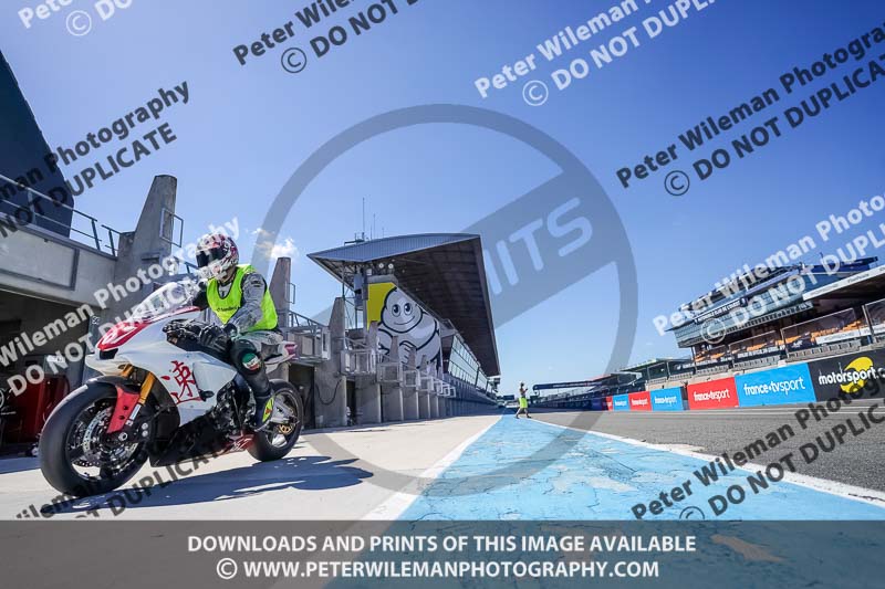 France;Le Mans;event digital images;motorbikes;no limits;peter wileman photography;trackday;trackday digital images